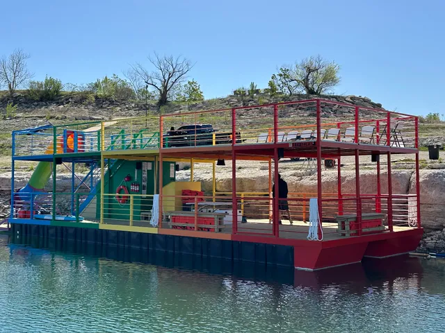 Lakeside Boat Rentals