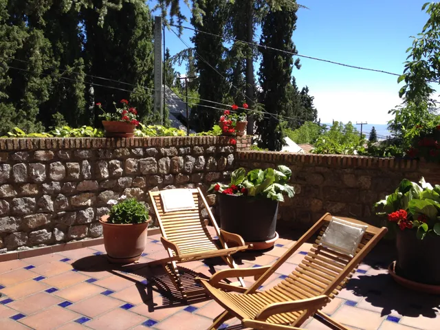 Miranevada, Casas de Montaña