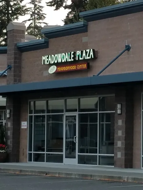 Meadowdale Plaza