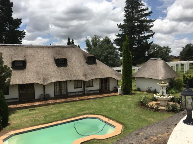 Warembo Lodge