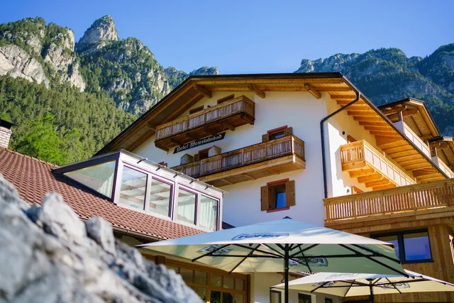 Dolomitenhotel Weisslahnbad Hotel Dolomiti Lavina Bianca
