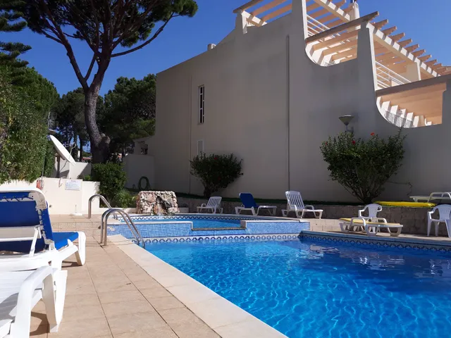 Nortalgarve - Villas Pinhal da Falésia