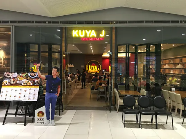 Kuya J - SM BF Parañaque