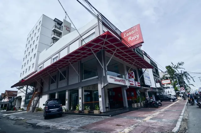 Losari Roxy Hotel