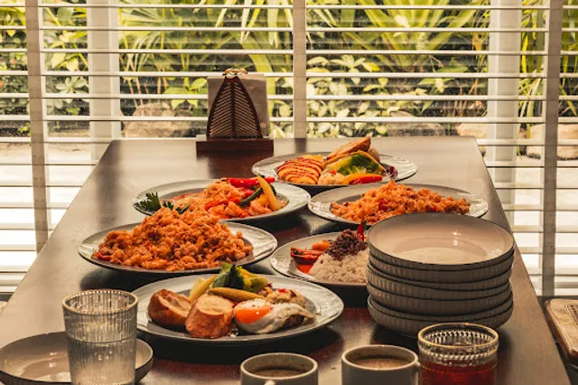 在是吉。台所 ｜前鎮區 小餐館