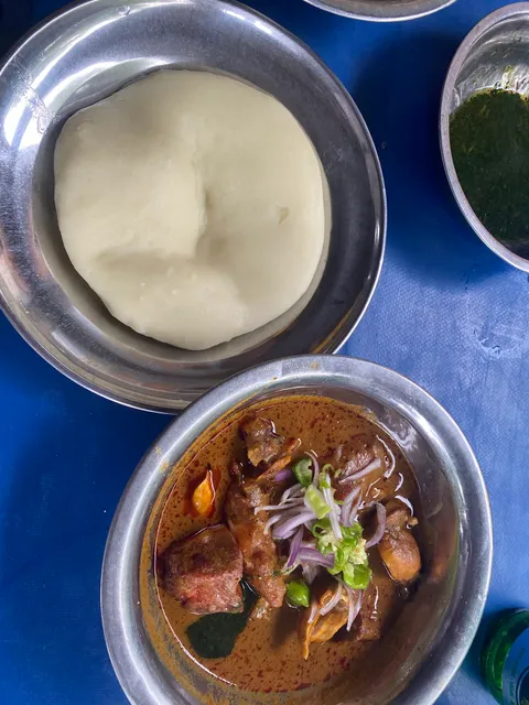 Restaurant CHEZ MAMAN AIMÉE- IGNAME PILÉE