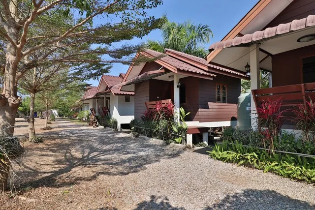 OYO 553 Kongsup Resort