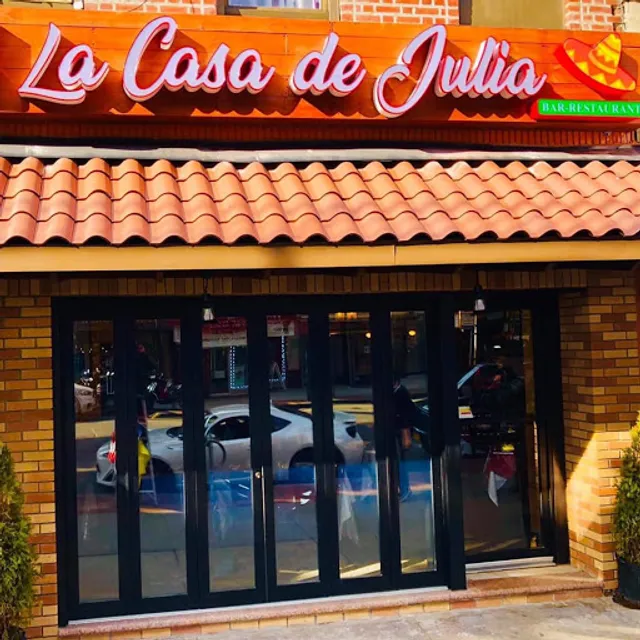 La casa de Julia Mexican kitchen & Bar
