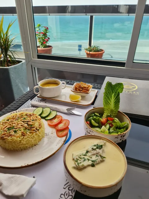 Al Tarrase Restaurant & Café