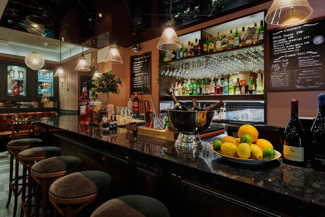 Invece Ristorante & bar