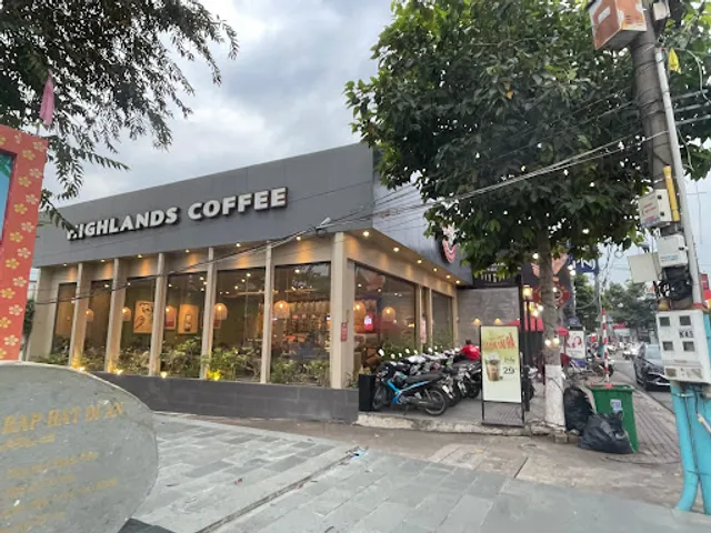 Highlands Coffee Nguyễn An Ninh