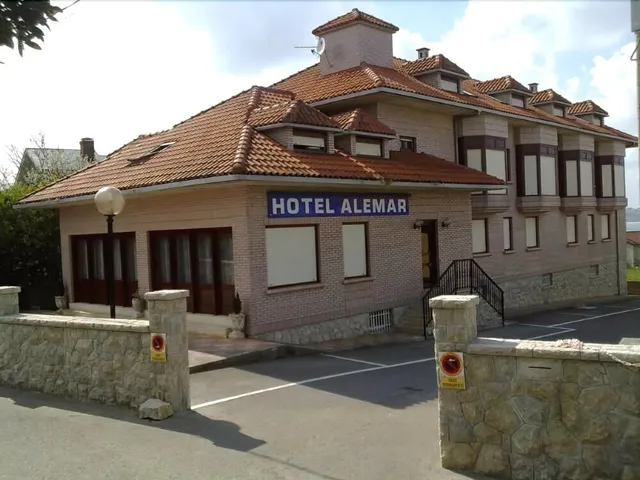 Hotel Alemar