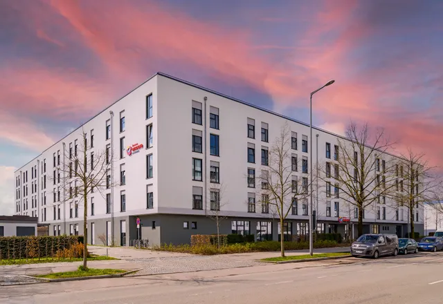 Ramada Encore by Wyndham Munich Messe