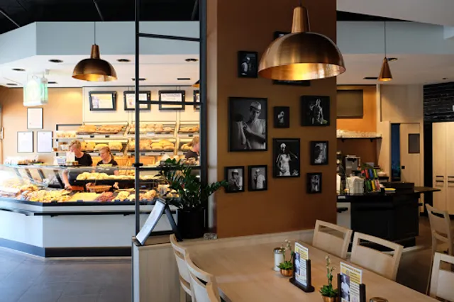 Bakery pastry shop Café Newzella