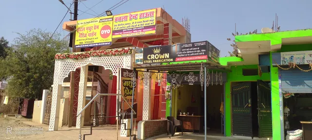 SPOT ON Hotel Madhur Prem