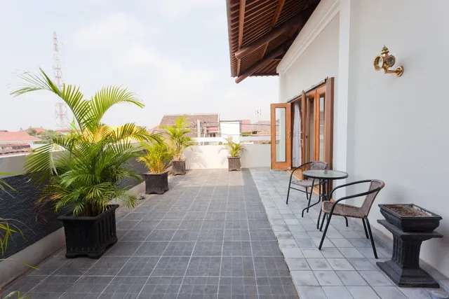 nDalem Sardan Guesthouse