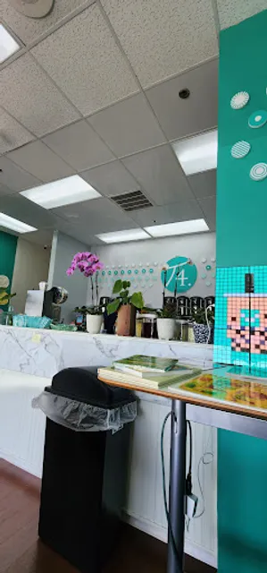 T4 (Tea For U) Bubble Tea Cafe SnackBar