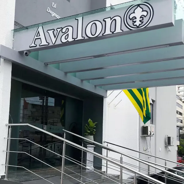 AVALON EXECUTIVE