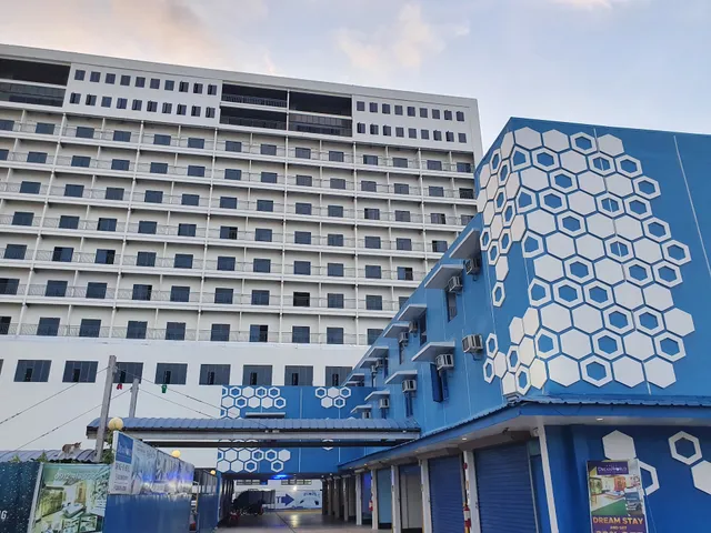 Hotel Dream World Las Pinas