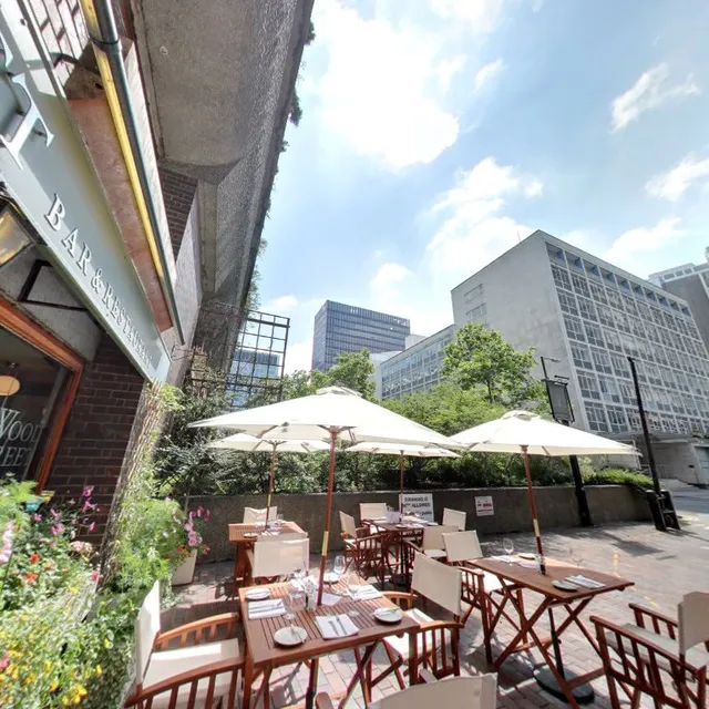 Wood Street Bar & Kitchen