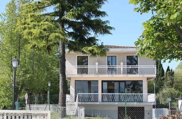 Lake Garda Beach Hostel