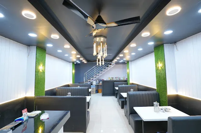 INDIAN FAMILY RESTAURANT