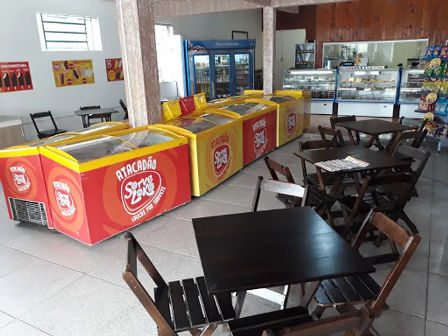 Atacadao sorve loko e padaria