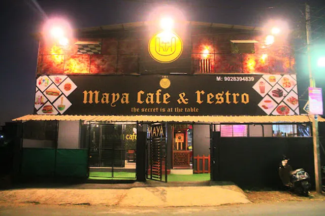 Maya cafe