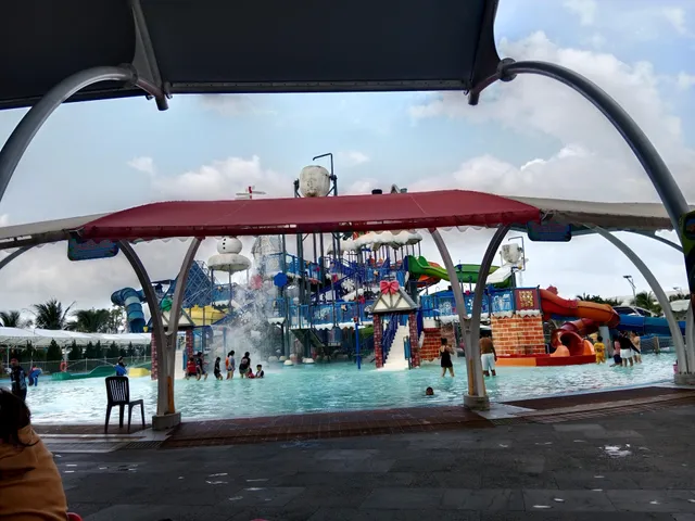 Son Tien Tourist - Urban Area