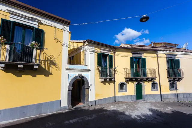 Palazzo Previtera Hotel and Restaurant