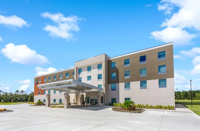 Holiday Inn Express & Suites Jacksonville - MacClenny I-10 by IHG