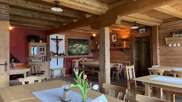 Huggenberg Restaurant / Accommodation