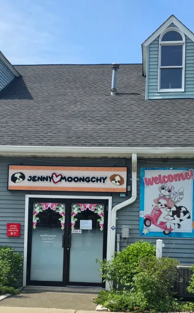 Jenny and Moongchy
