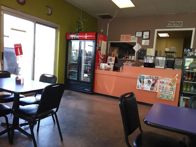 Vic's Flautas Y Tortas