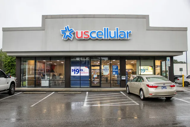 UScellular & T-Mobile