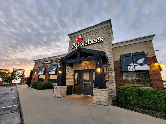 Applebee's Grill + Bar