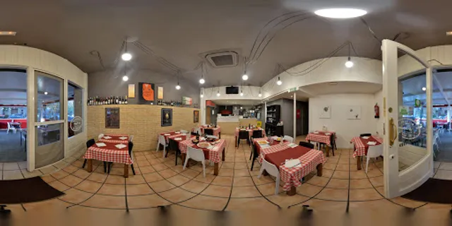 Pizzeria La Família