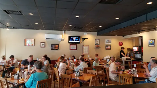 Pontchartrain Po-Boys