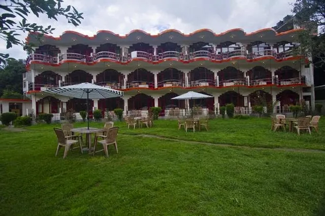 Himanshu Resorts