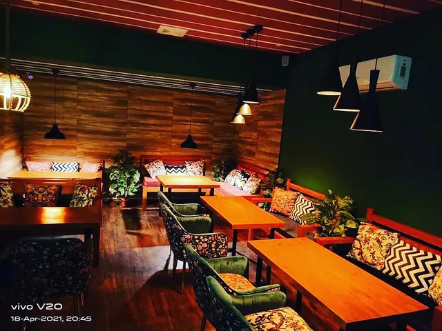 Rumaisa’s Coffee House