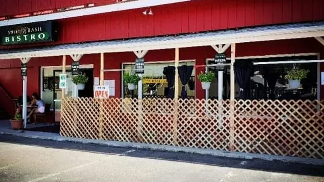 Sweet Basil Bistro