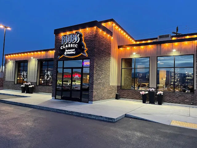 Bob's Classic Restaurant & Distillery
