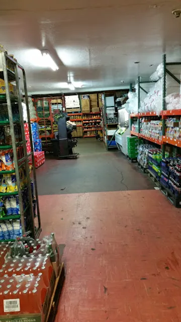 Commissary El Gallo