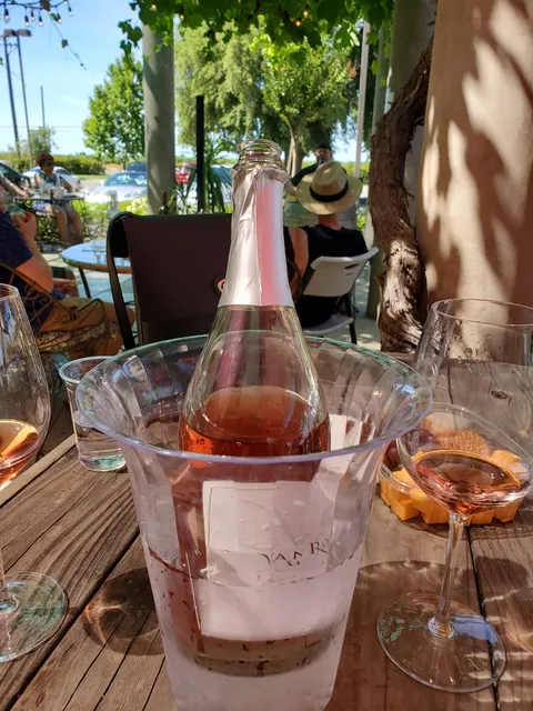 Van Ruiten Family Winery