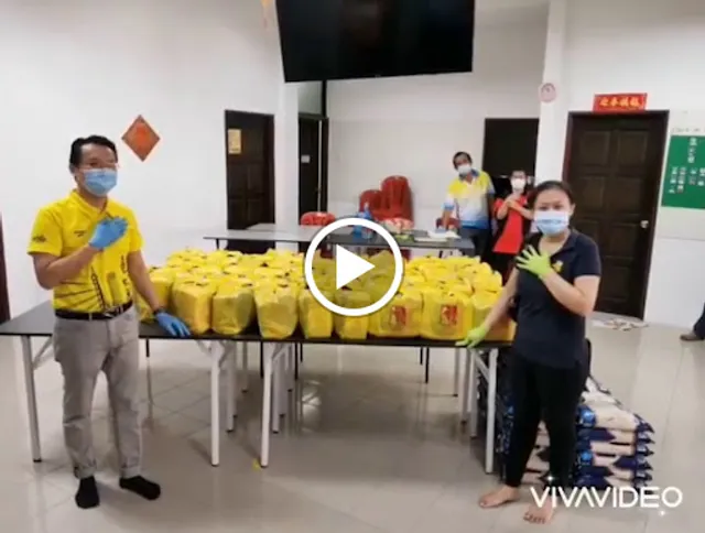 Wah Chai Chicken Rice (华仔烧腊鸡鸭饭)