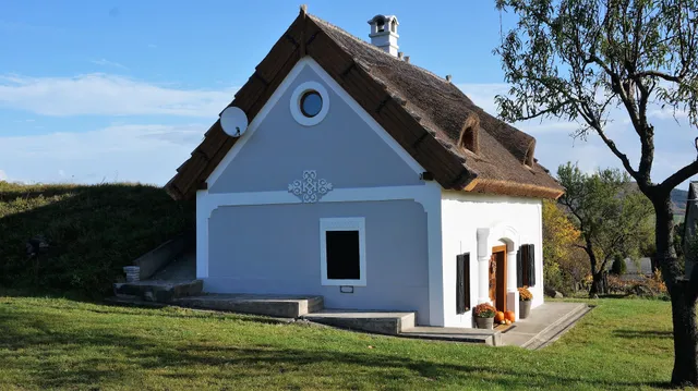 Kál Köve Vendégház és Bortéka