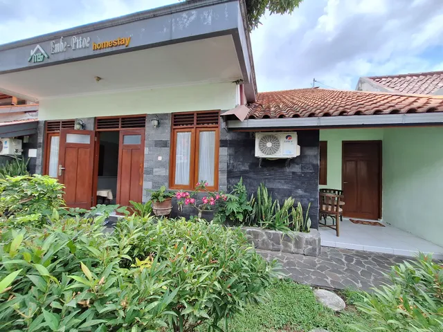 Embe Pitoe Syariah Gejayan Mitra RedDoorz