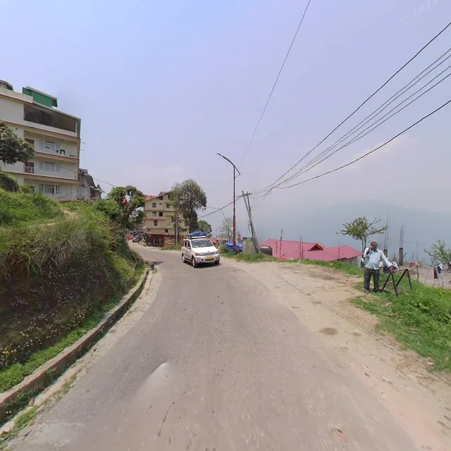 OYO 62230 HOTEL KHECHUPERI