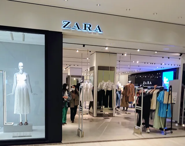 ZARA ラブラ2