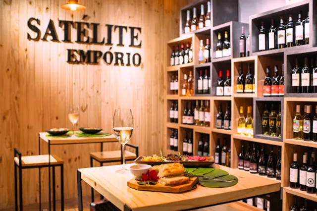 Satellite Bookstore and Cafe